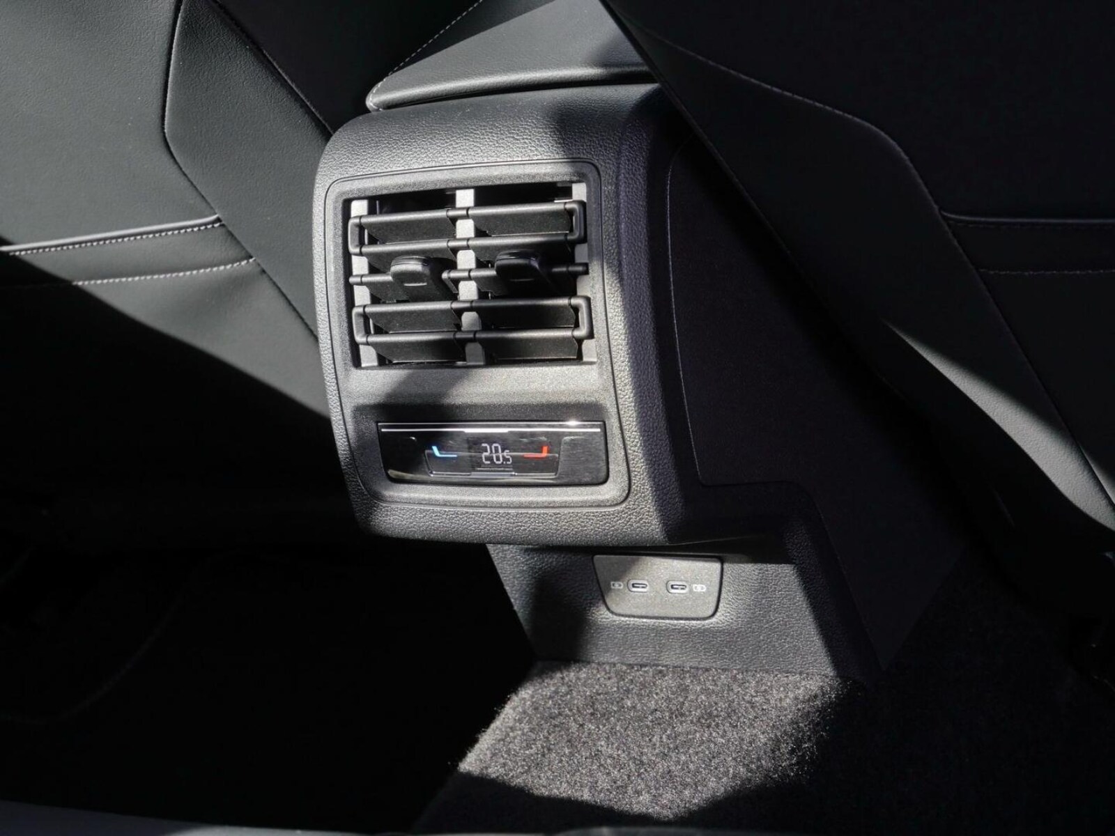 Volkswagen Golf Variant – Bild 17