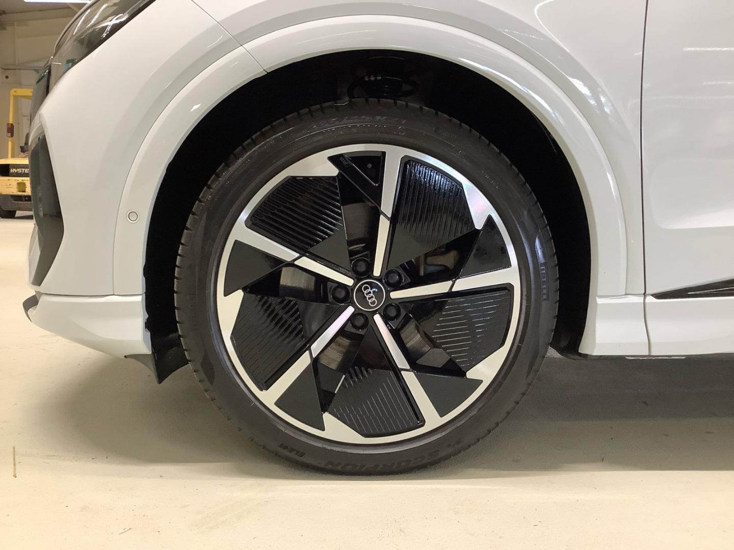 Image about Audi Q4 e-tron 50 e-tron quattro