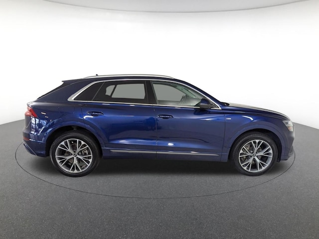 2023 Audi Q8