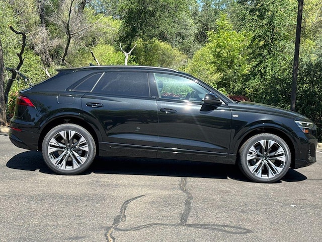 2026 Audi Q8