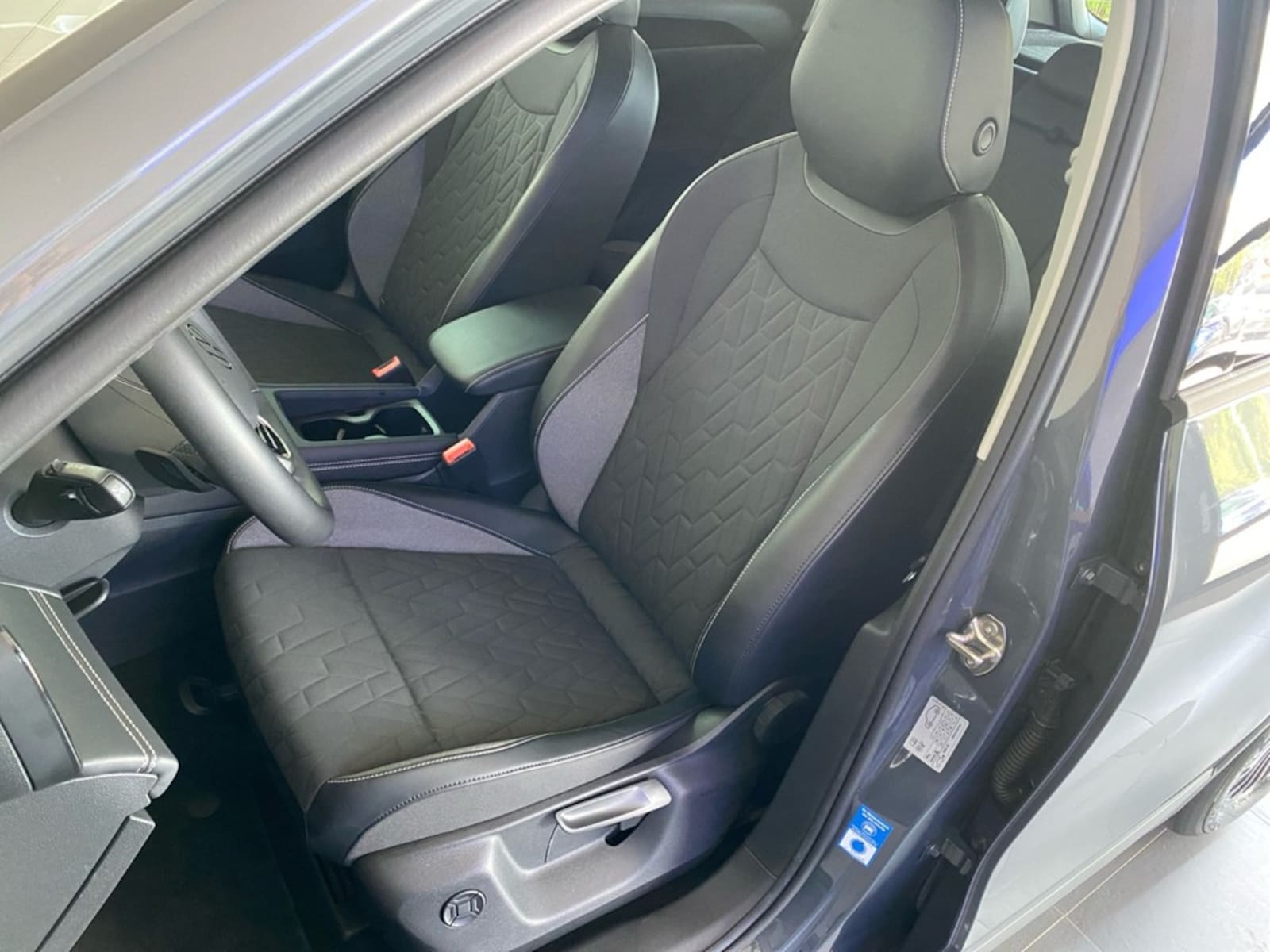Volkswagen Tiguan – Bild 6