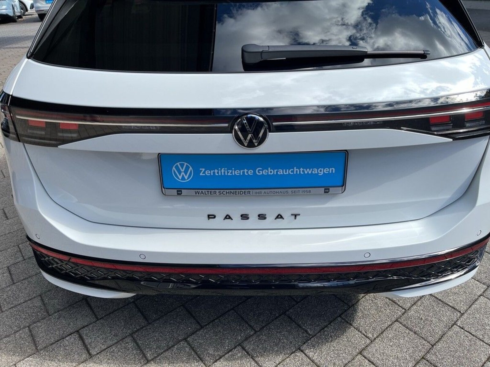 Volkswagen Passat – Bild 16