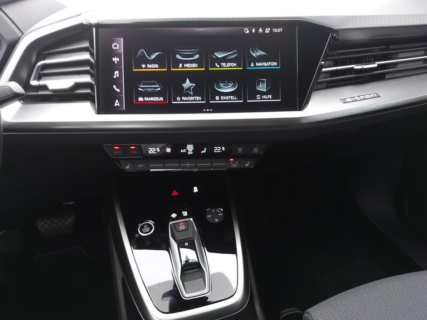 Bild über Audi Q4 e-tron 40 e-tron - für weitere Informationen kontaktieren Sie den Audi Partner