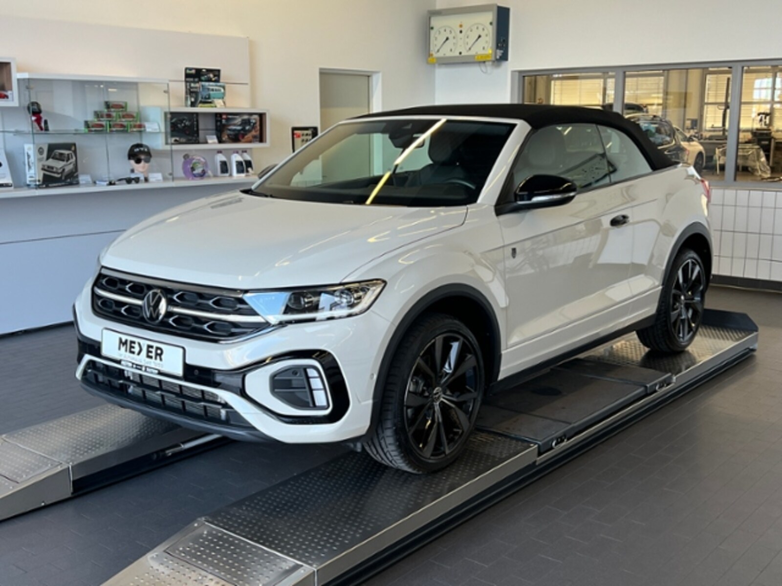 Volkswagen T-Roc Cabriolet – Bild 2