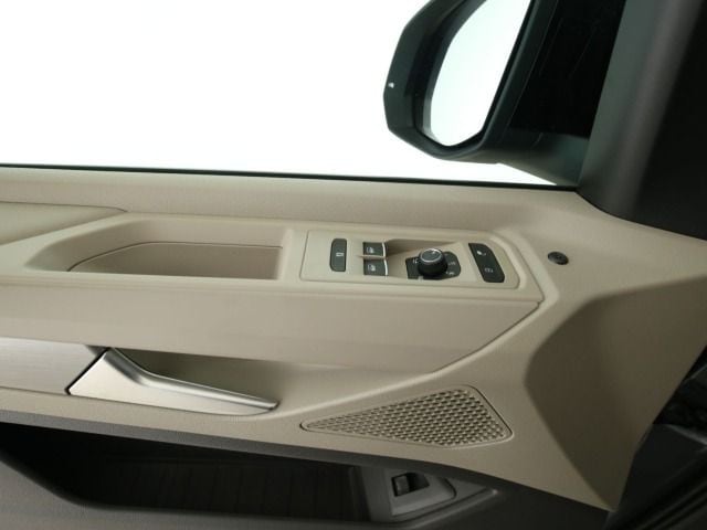 Volkswagen Multivan langversion