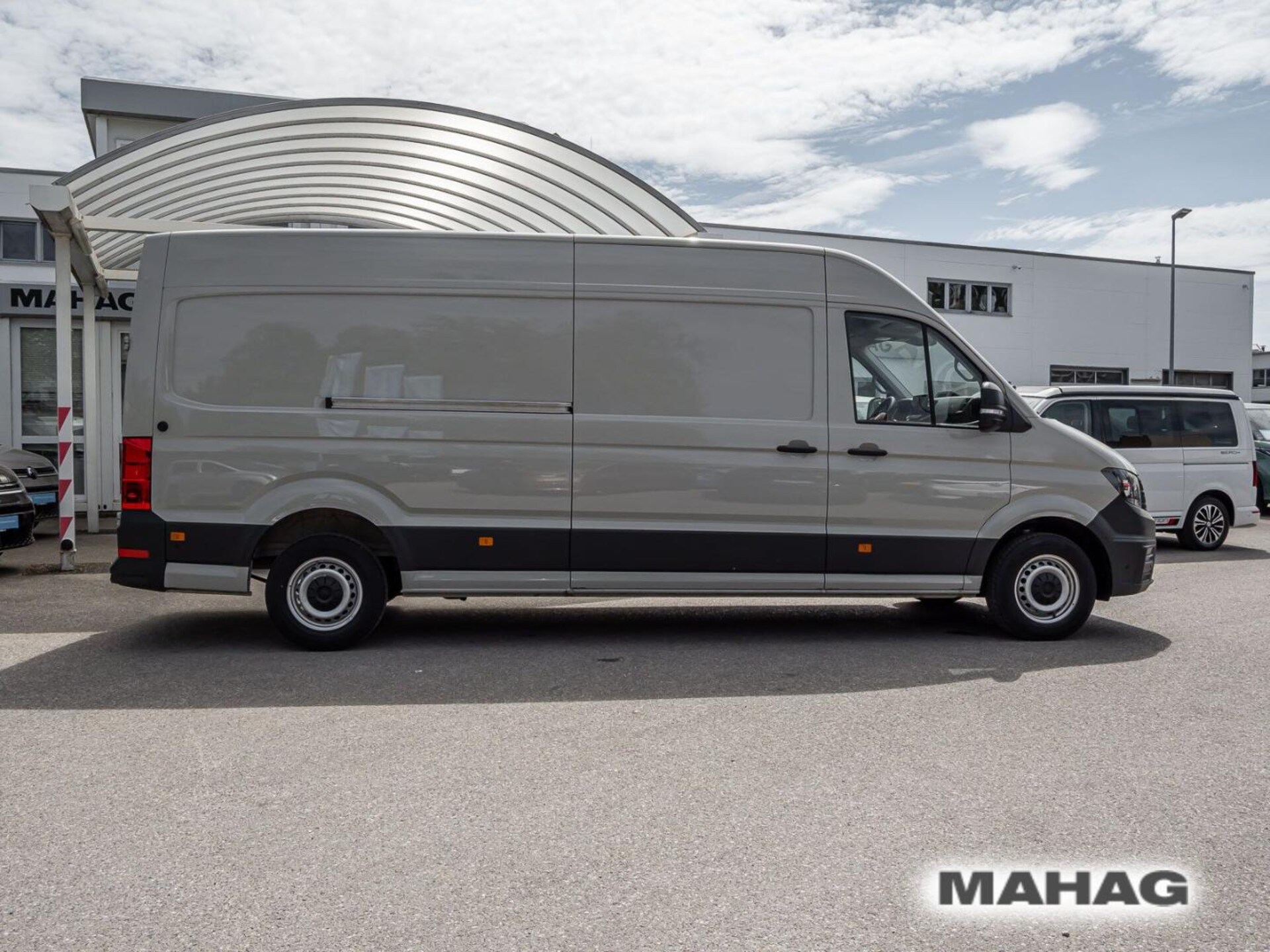 Volkswagen Crafter Kasten langer Radstand
