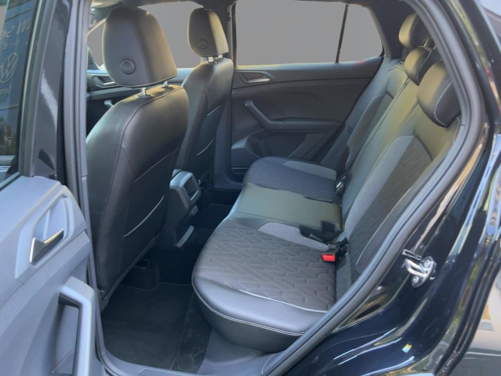 Volkswagen T-Cross – Bild 9
