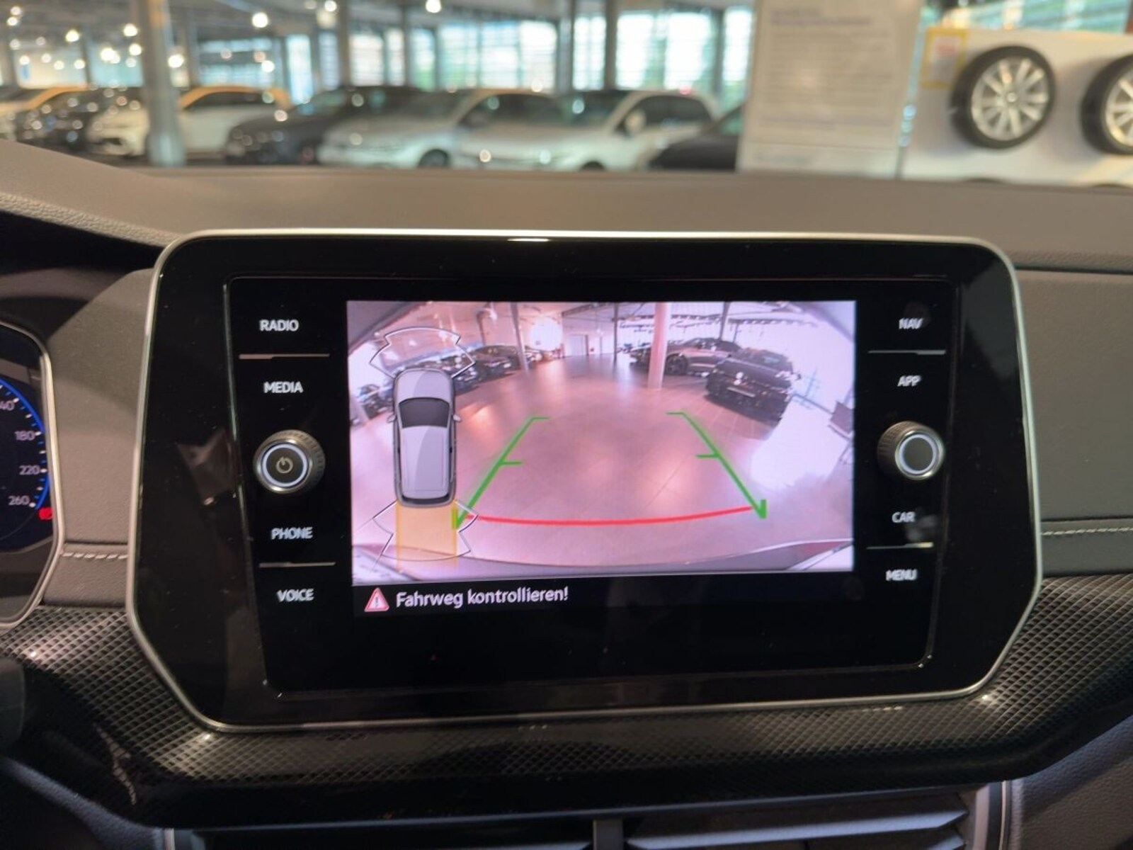 Volkswagen T-Cross – Bild 15