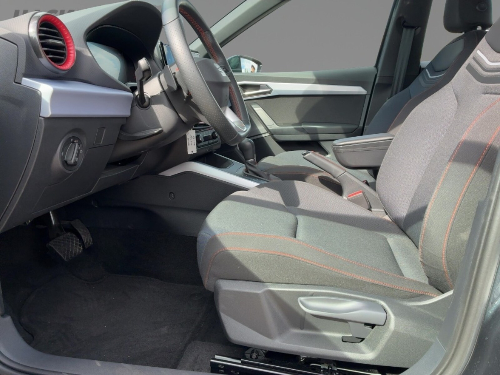 SEAT Arona – Bild 6