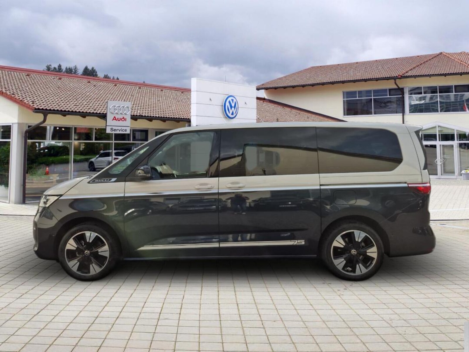 Volkswagen Multivan Langversion – Bild 6