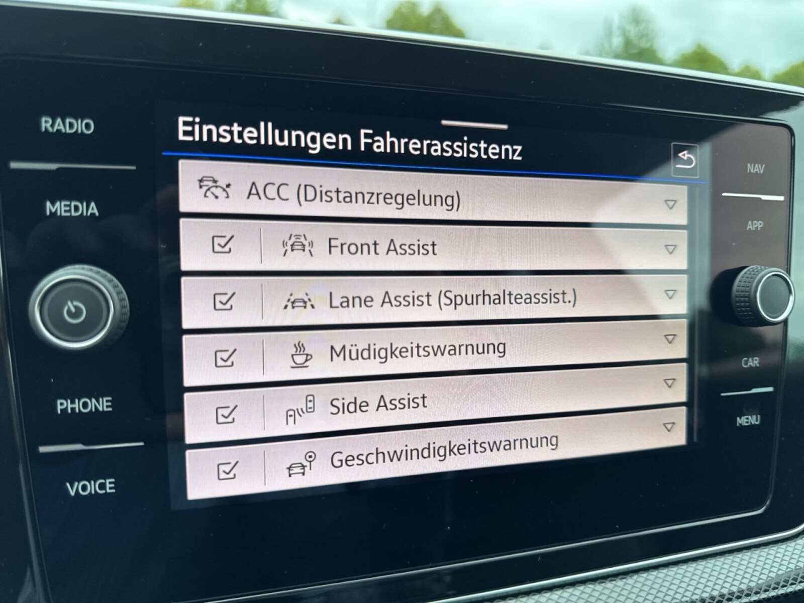 Volkswagen T-Cross – Bild 23