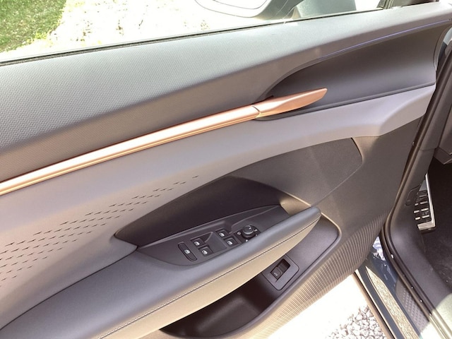 Bild des Autos 16