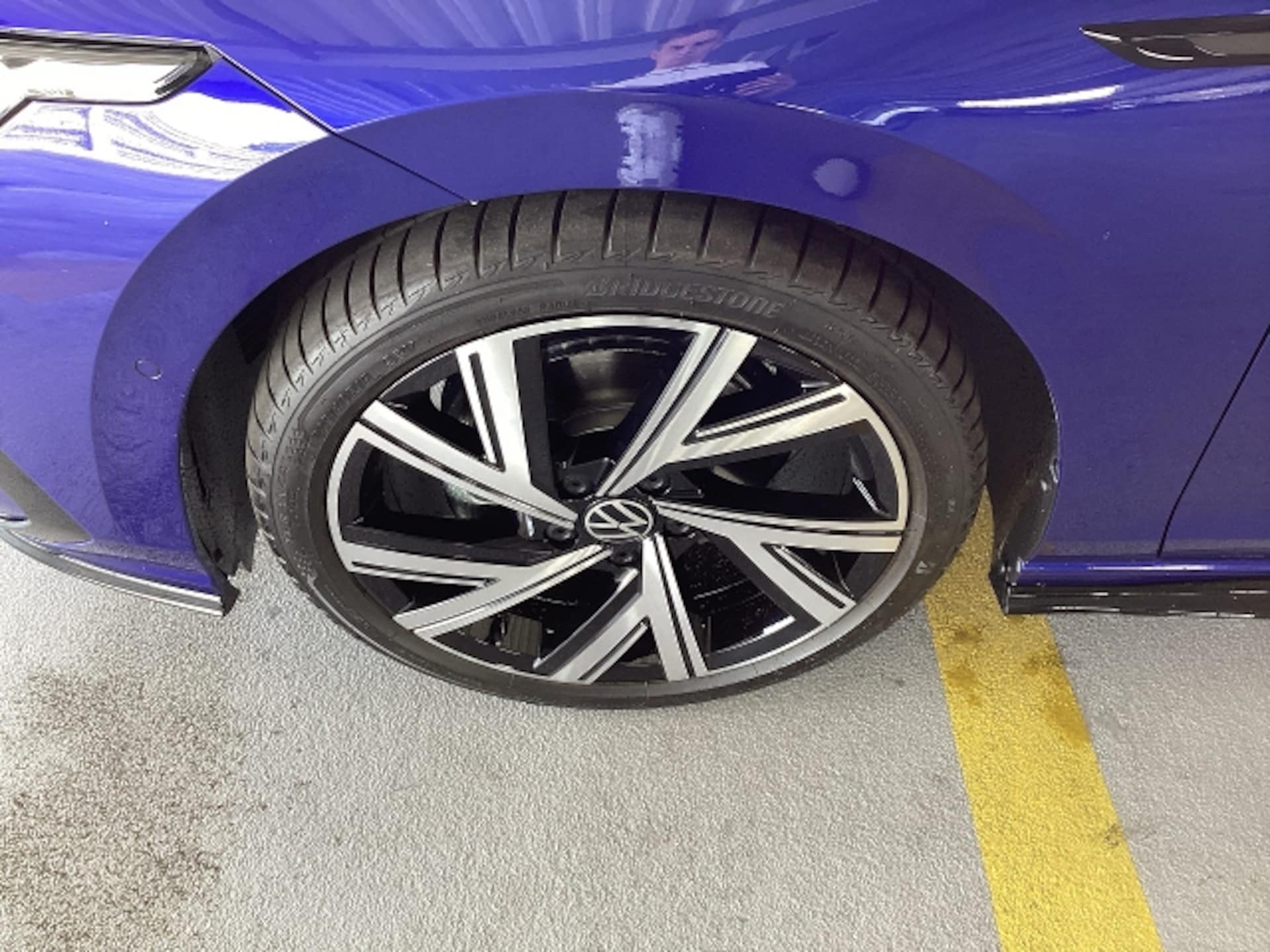 Volkswagen Golf R-Line