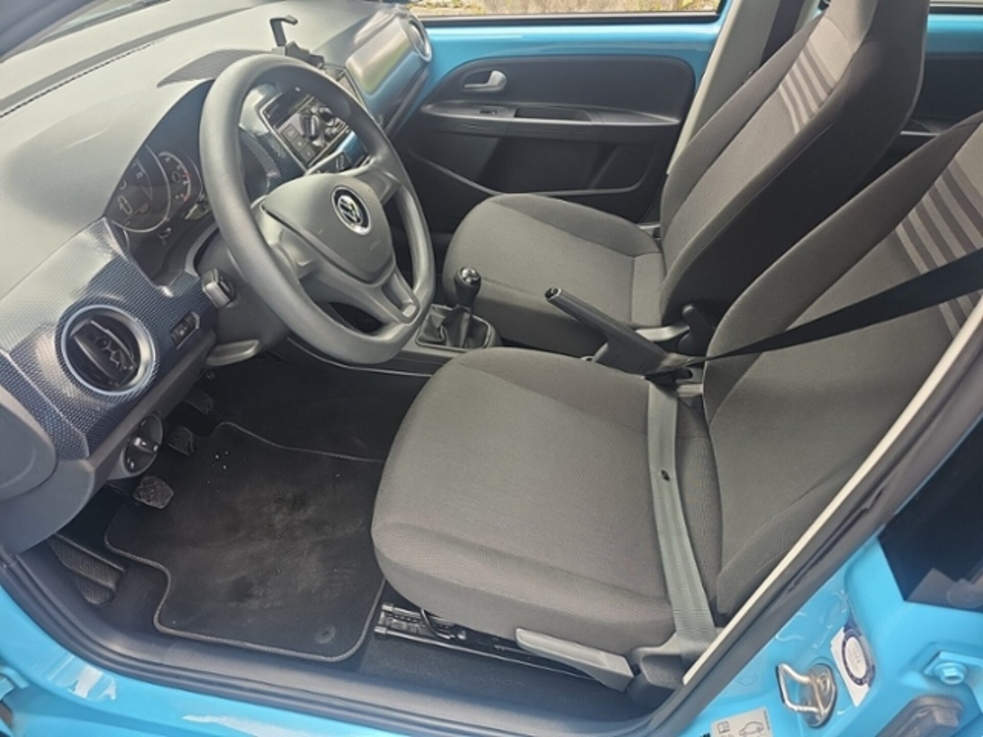 Volkswagen up!