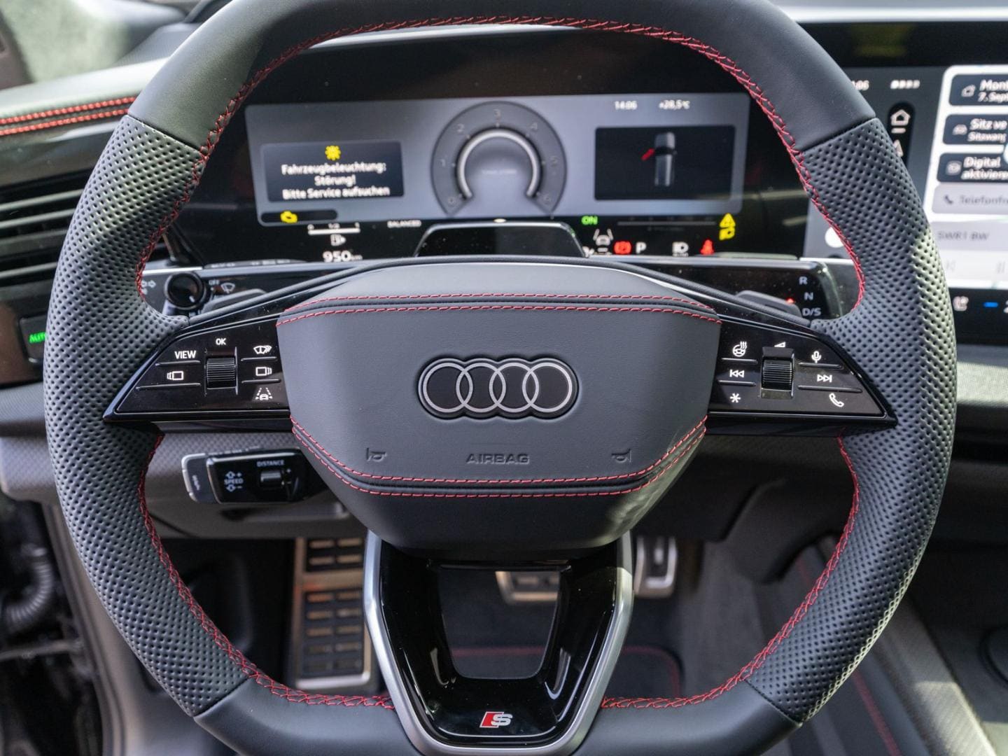 Bild über Audi Q7 SUV TDI quattro 220 kW tiptronic - für weitere Informationen kontaktieren Sie den Audi Partner