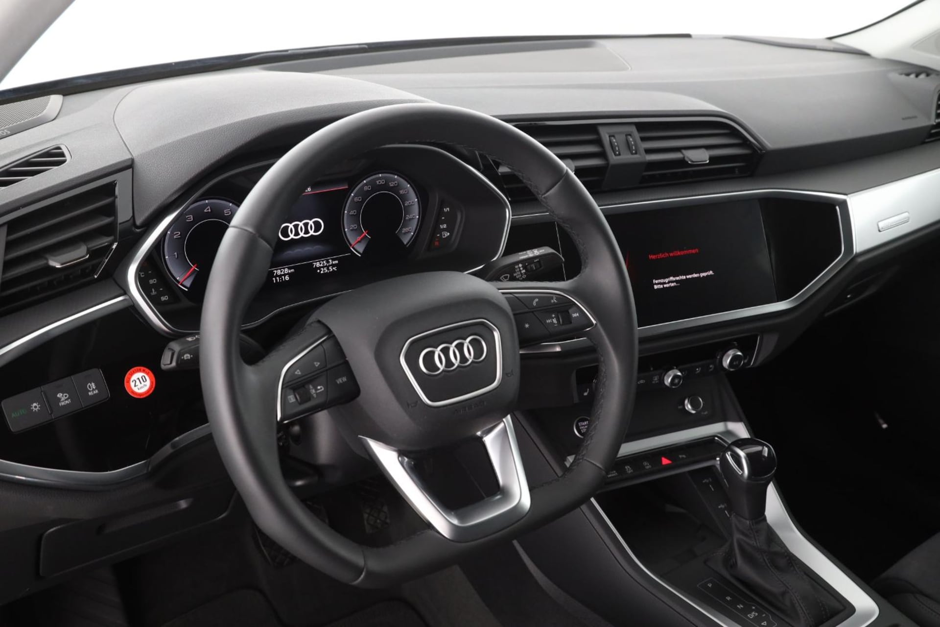 Audi Q3 Sportback S line