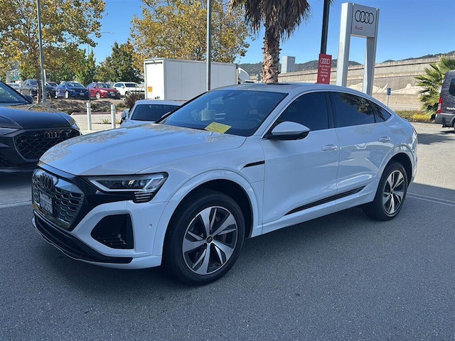2024 Audi Q8 Sportback e-tron