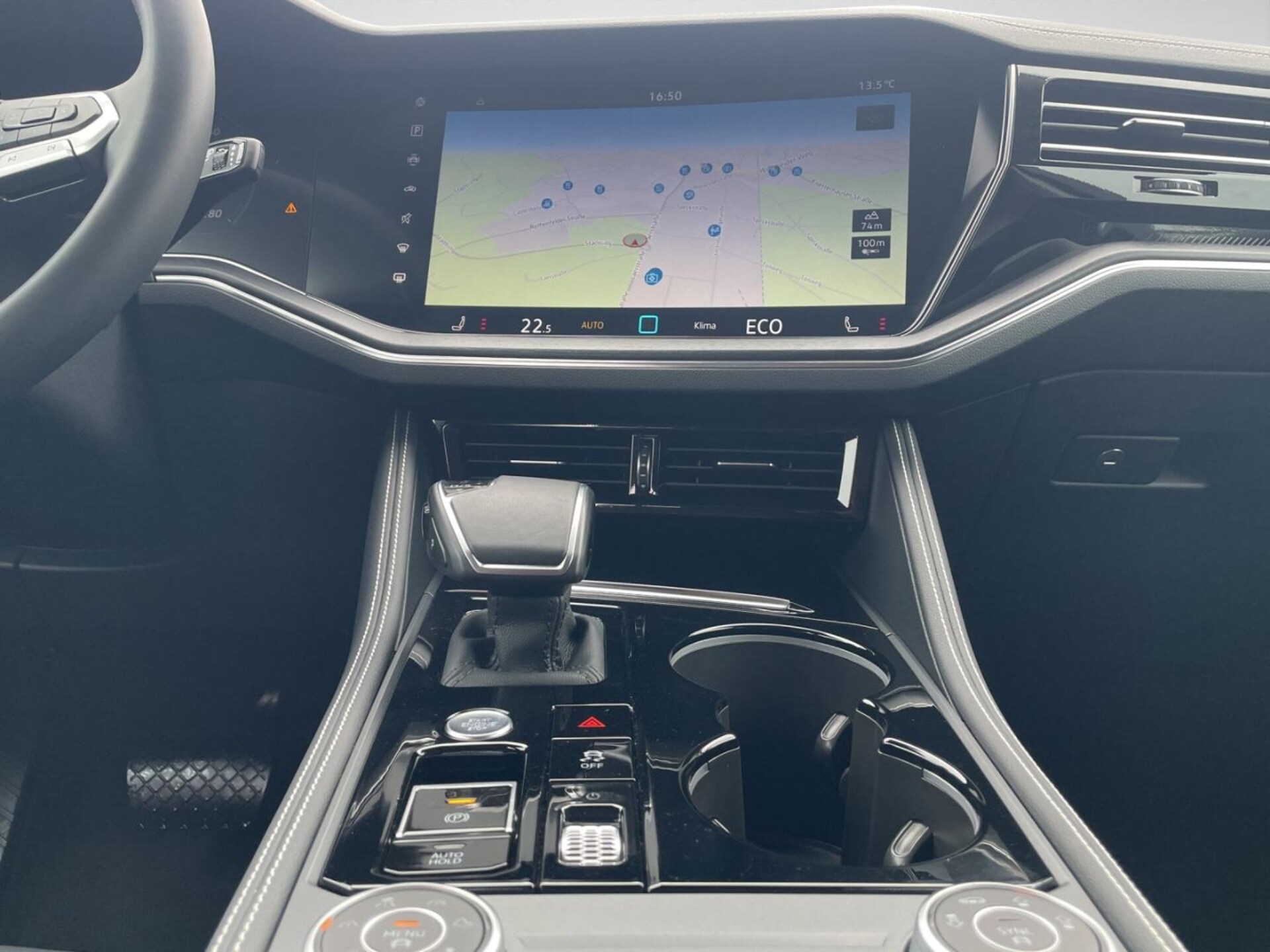 Volkswagen Touareg Basis-Modell