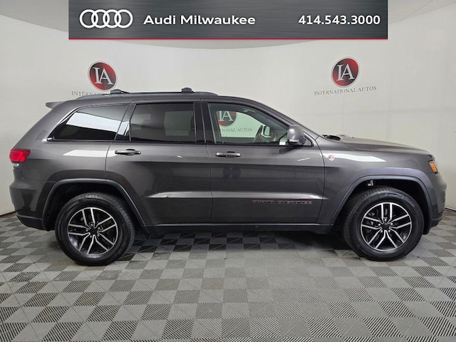 2020 Jeep Grand Cherokee