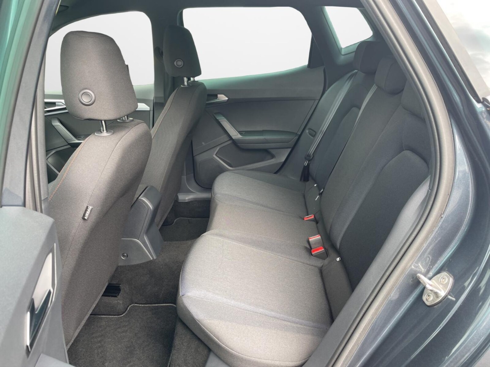 SEAT Arona – Bild 12