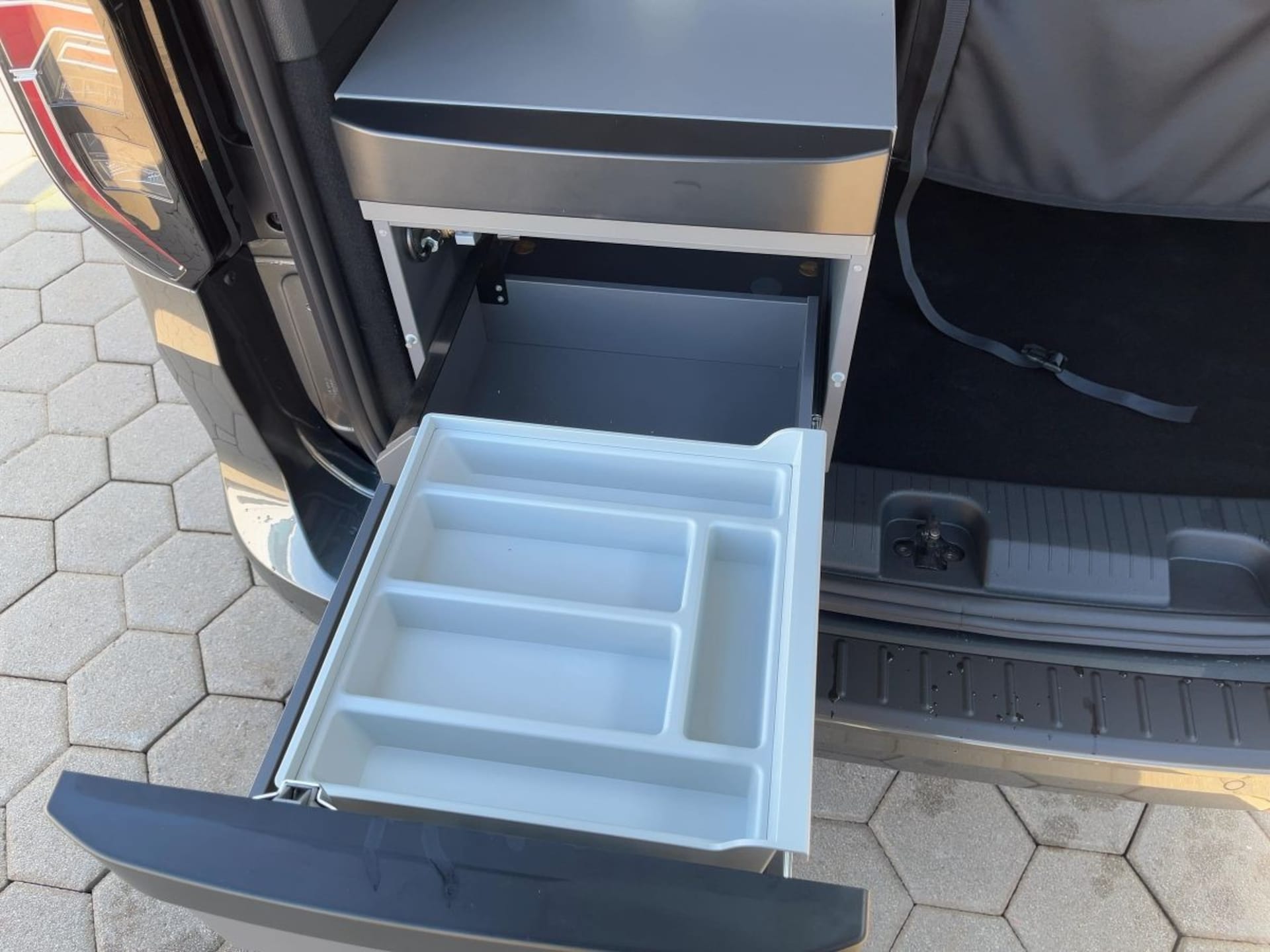 Volkswagen Caddy Maxi Basis-Modell