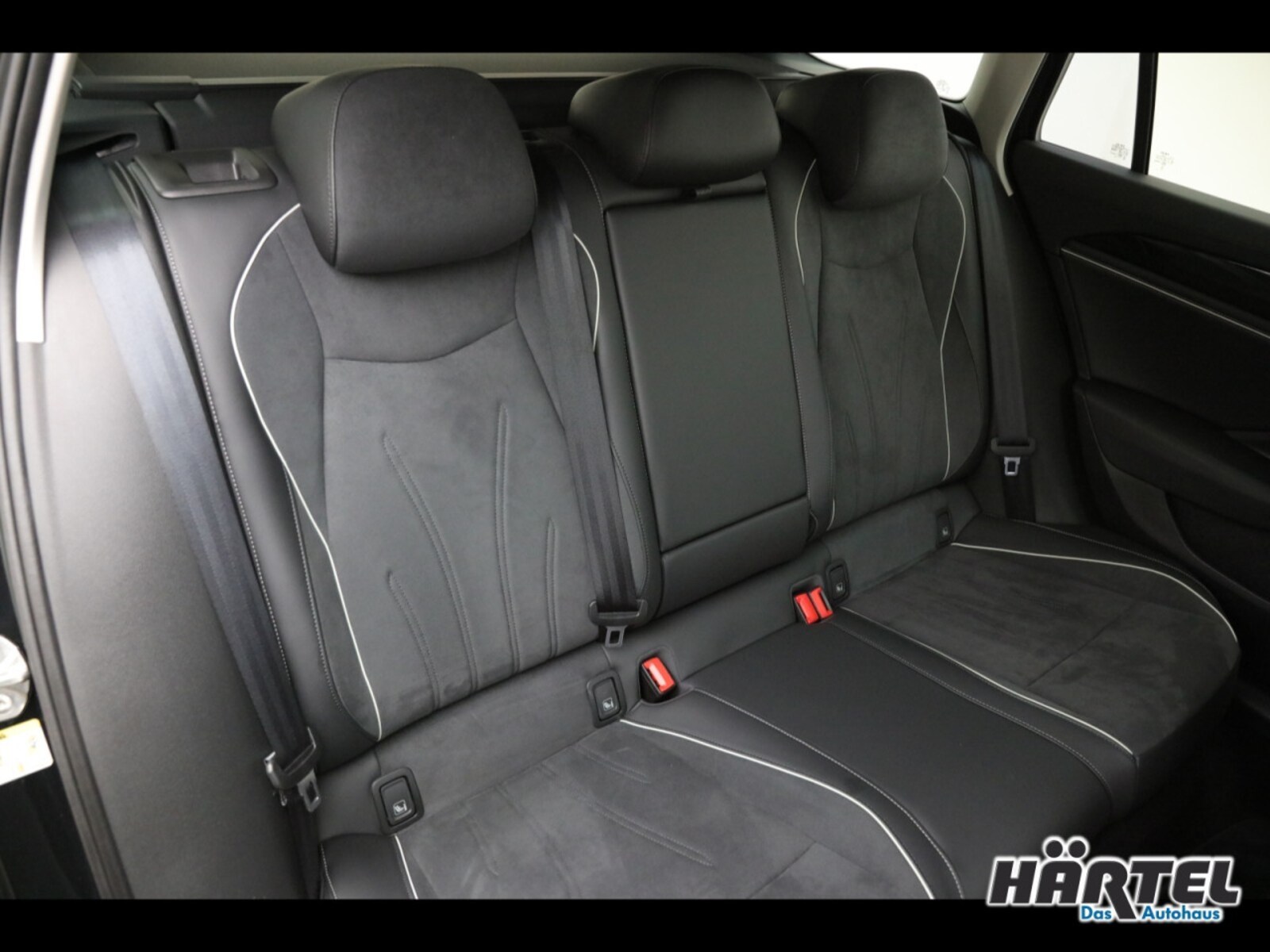 Volkswagen Passat – Bild 9