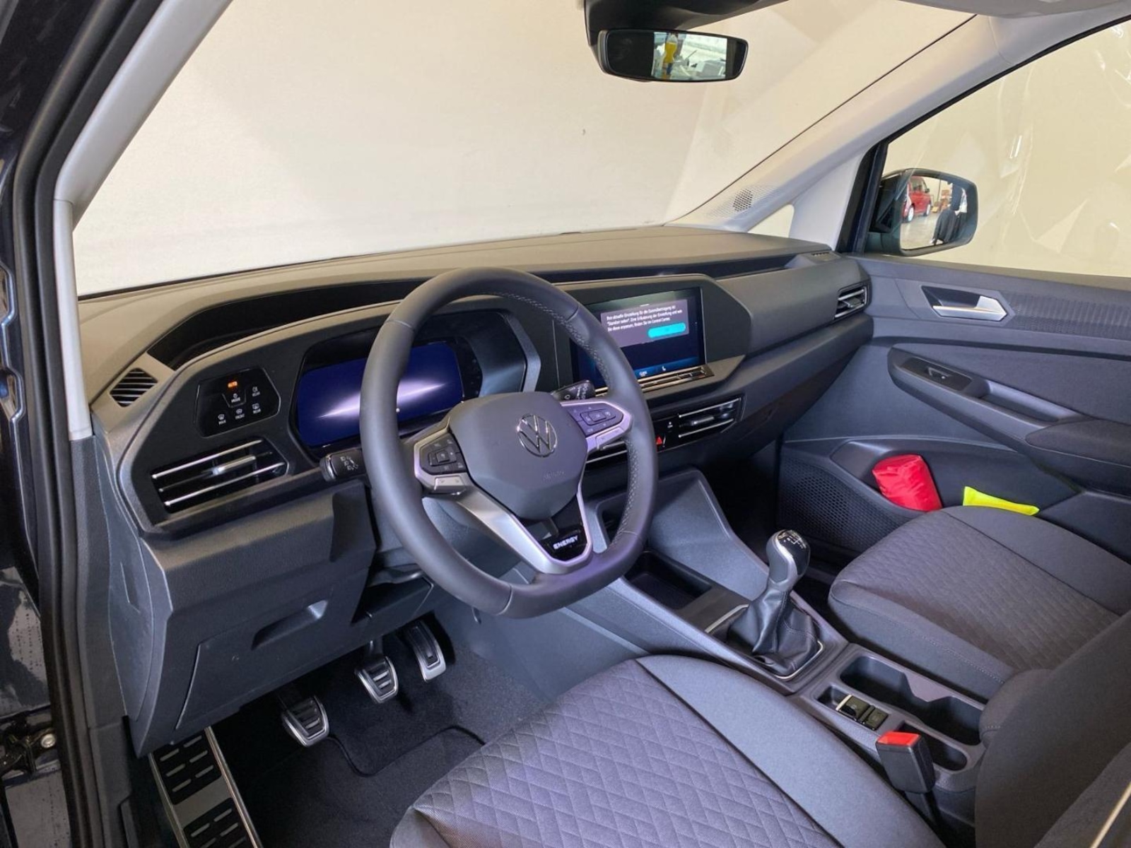 Volkswagen Caddy – Bild 6
