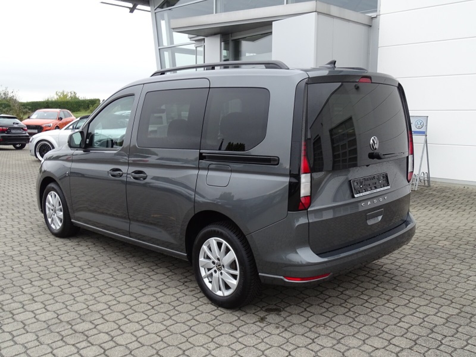 Volkswagen Caddy – Bild 6