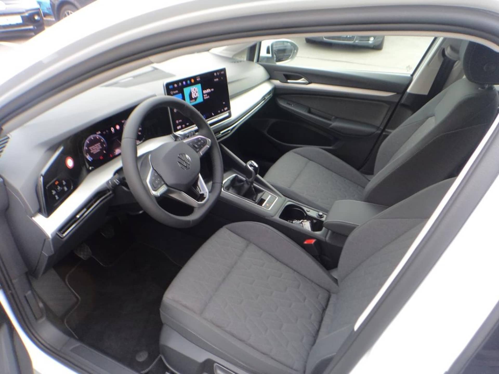 Volkswagen Golf Variant Life
