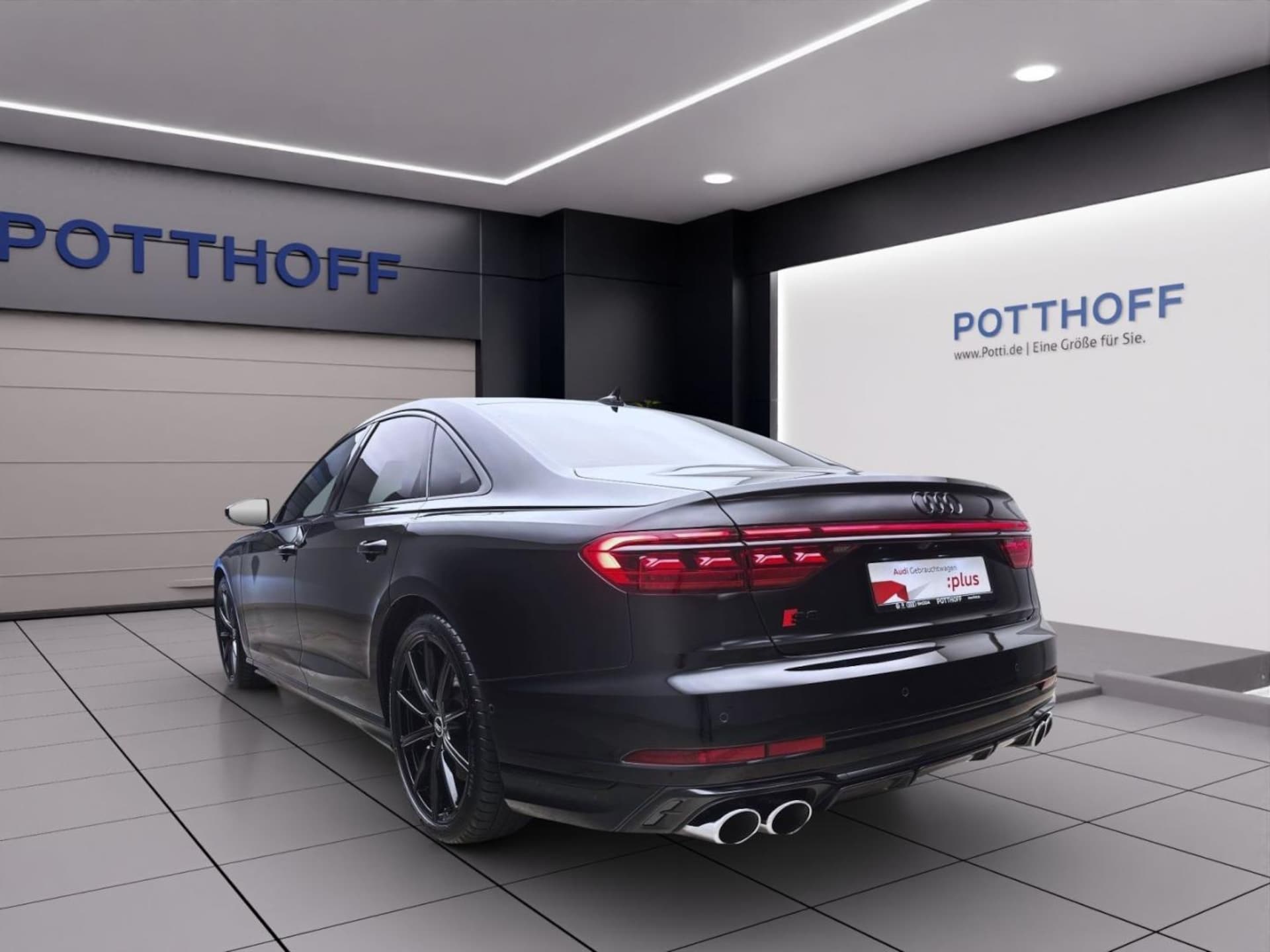 Audi S8