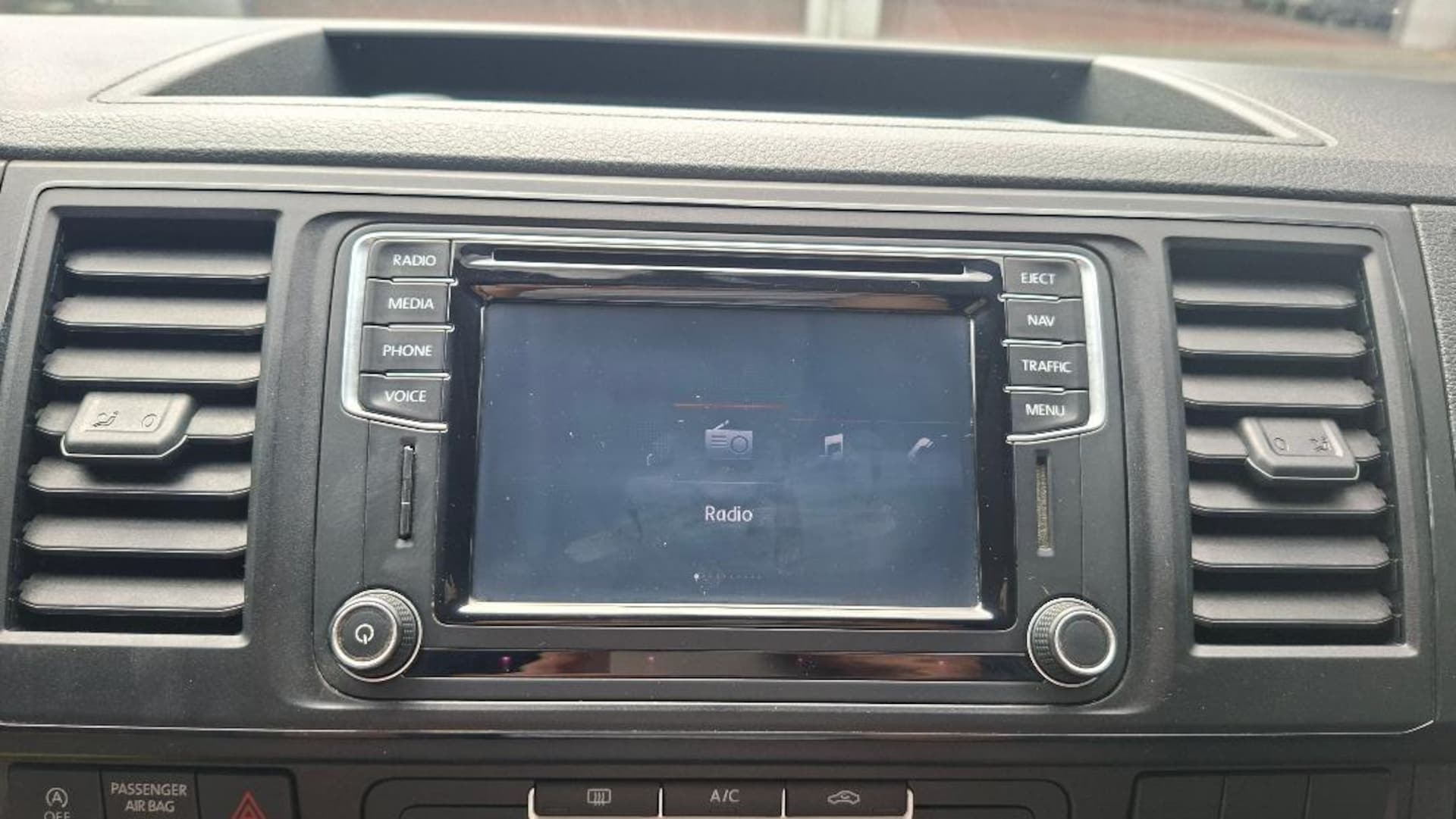 Volkswagen T6 Transporter Kasten kurzer Radstand