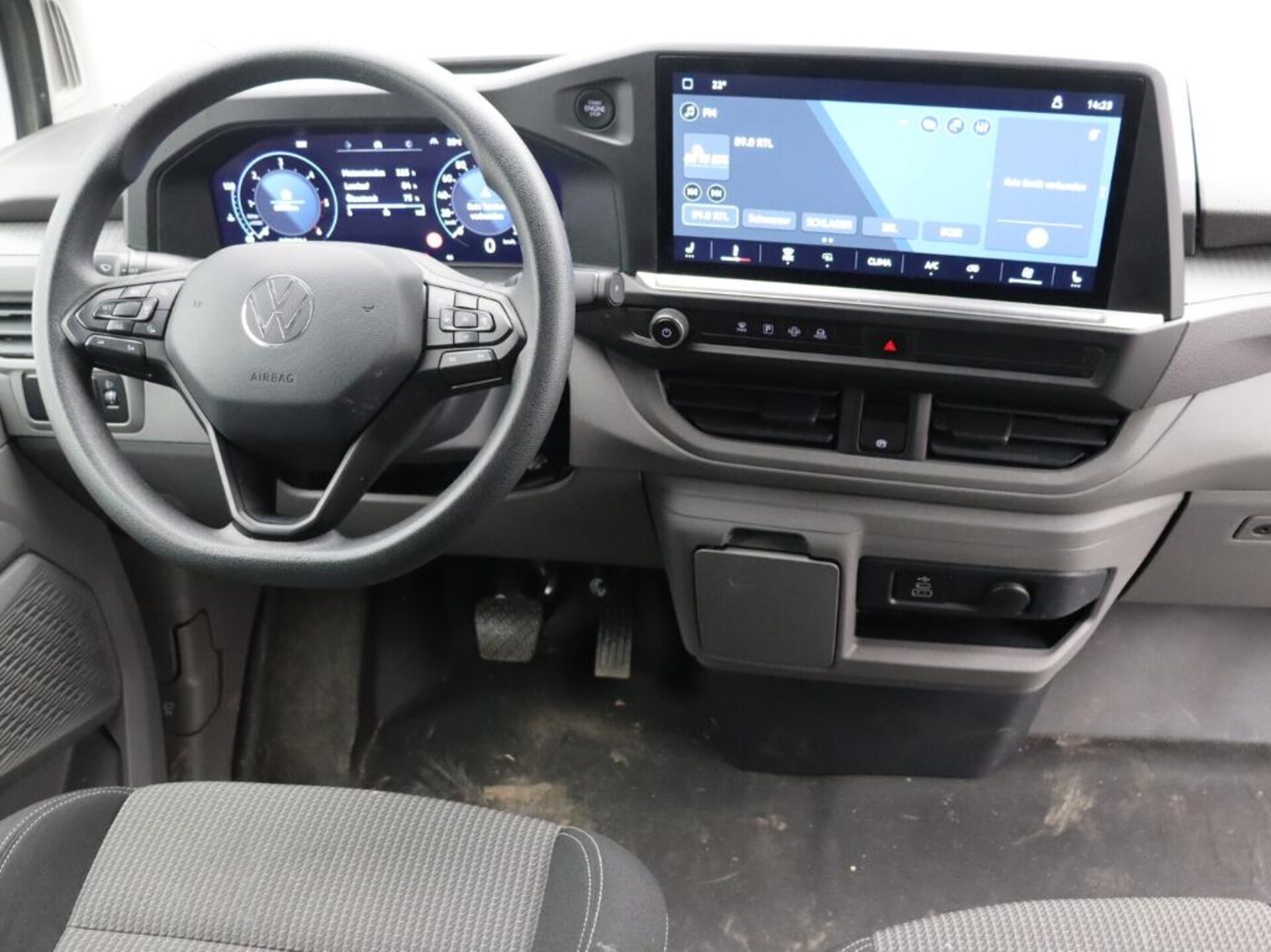 Volkswagen Transporter Kasten langer Radstand