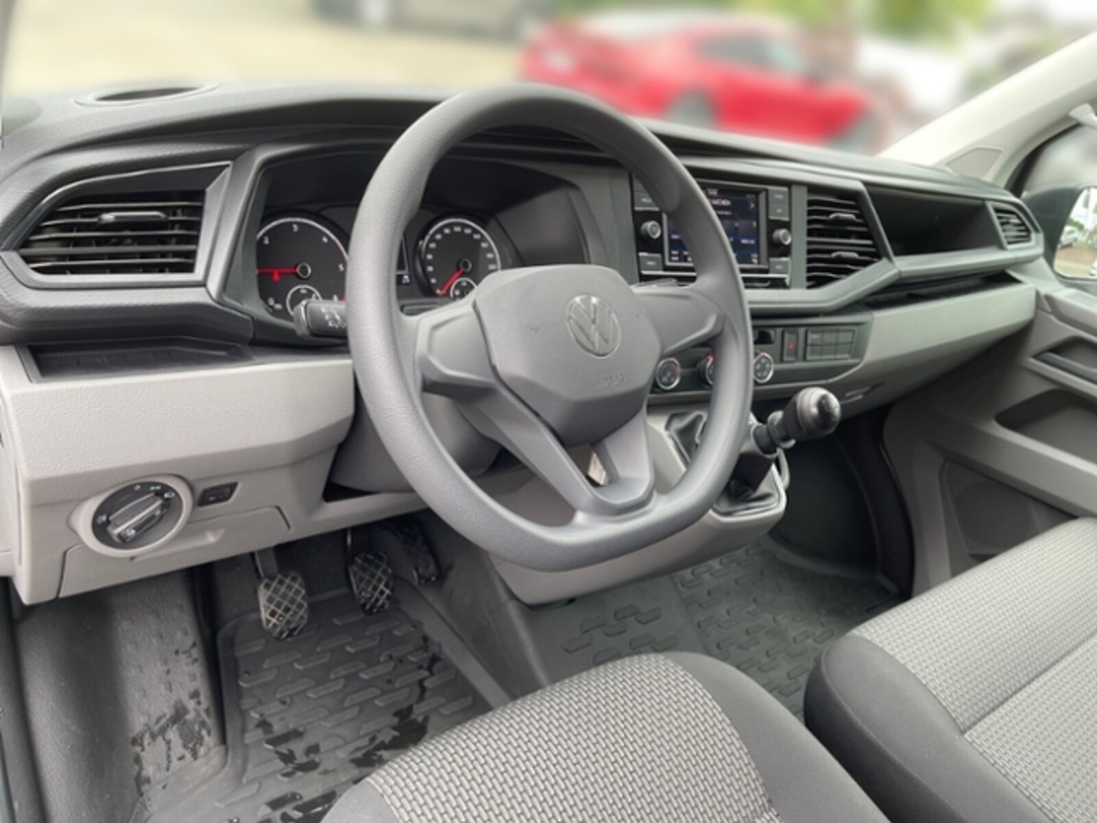 Volkswagen T6.1 Transporter Kasten kurzer Radstand – Bild 10