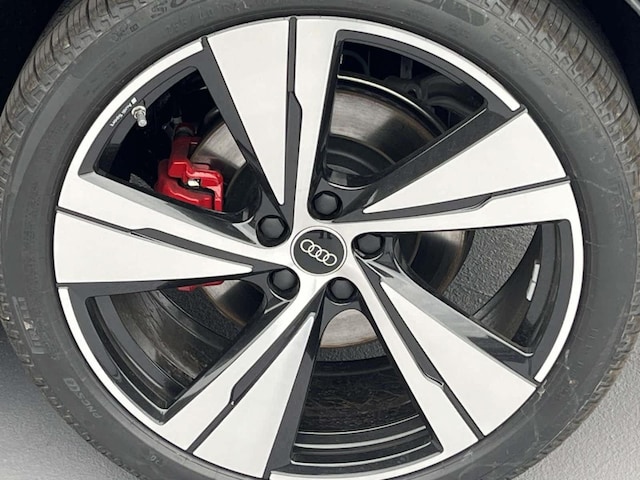 2026 Audi SQ5 Premium Plus - Photo 15