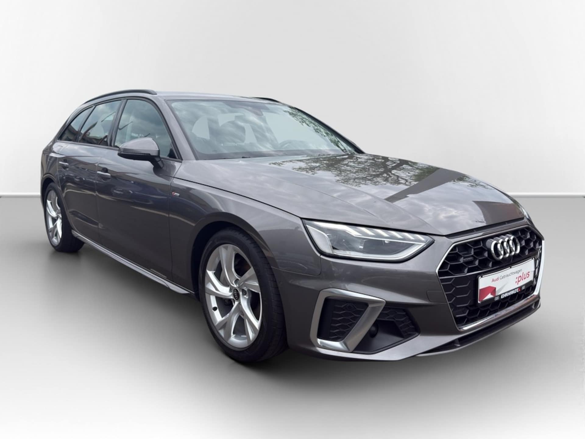 Audi A4 Avant S line