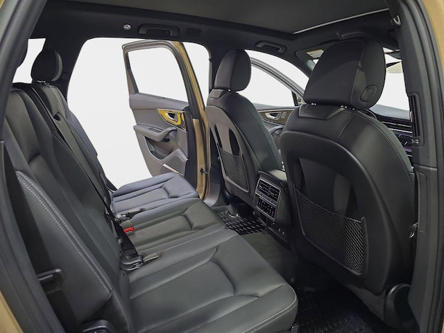2025 Audi Q7 Premium Plus - Photo 13