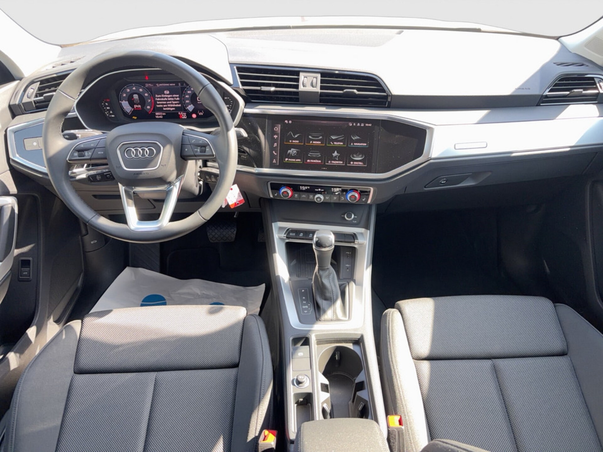 Audi Q3 Sportback S line