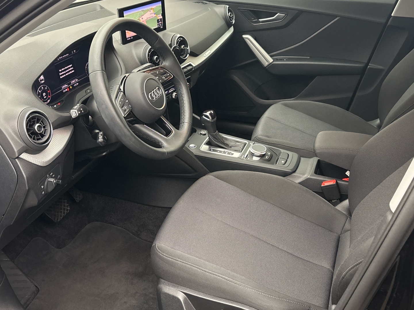 Bild über Audi Q2 advanced 35 TDI S tronic - für weitere Informationen kontaktieren Sie den Audi Partner