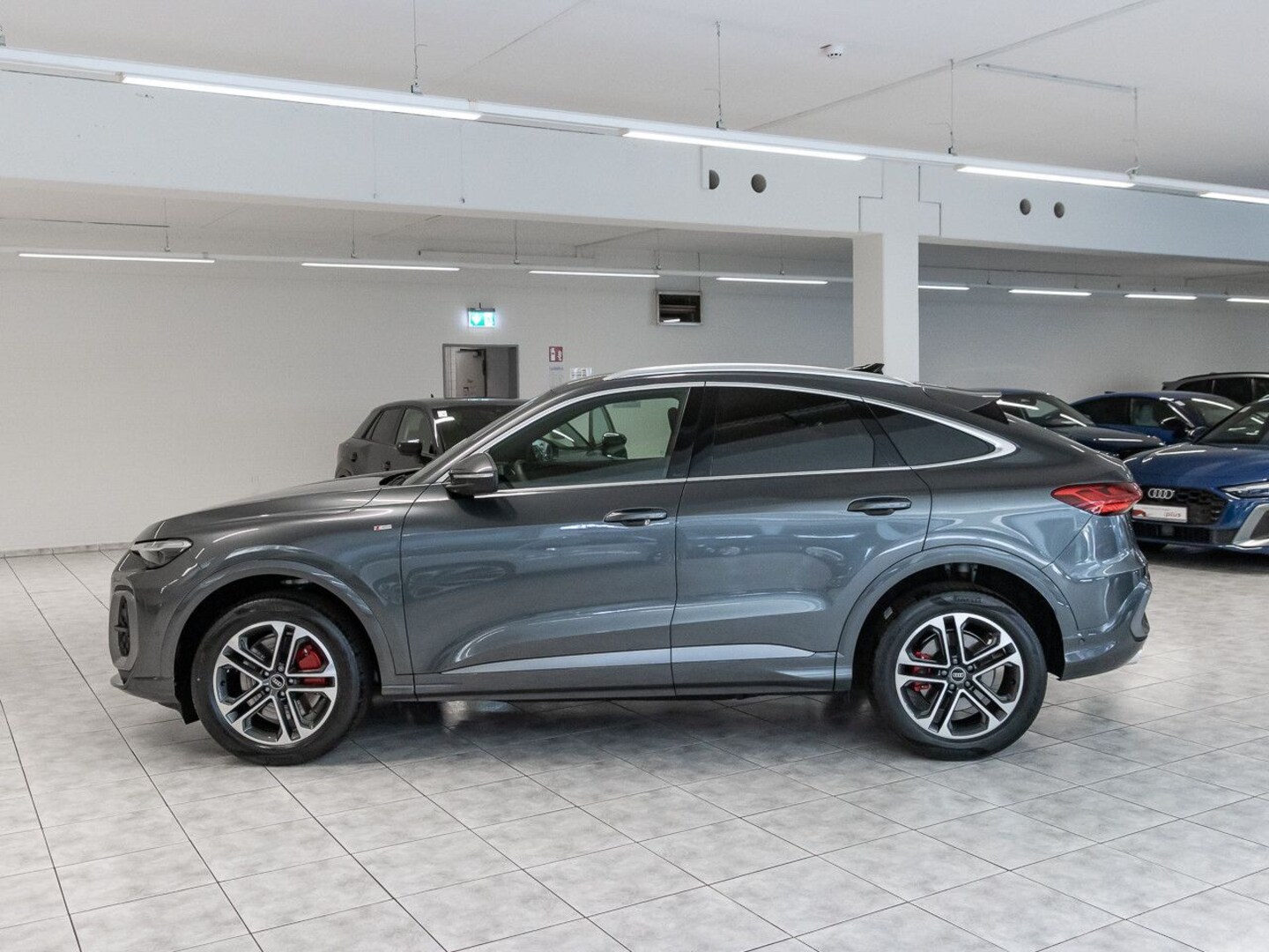 Bild über Audi Q5 Sportback TDI quattro 150 kW S tronic - für weitere Informationen kontaktieren Sie den Audi Partner