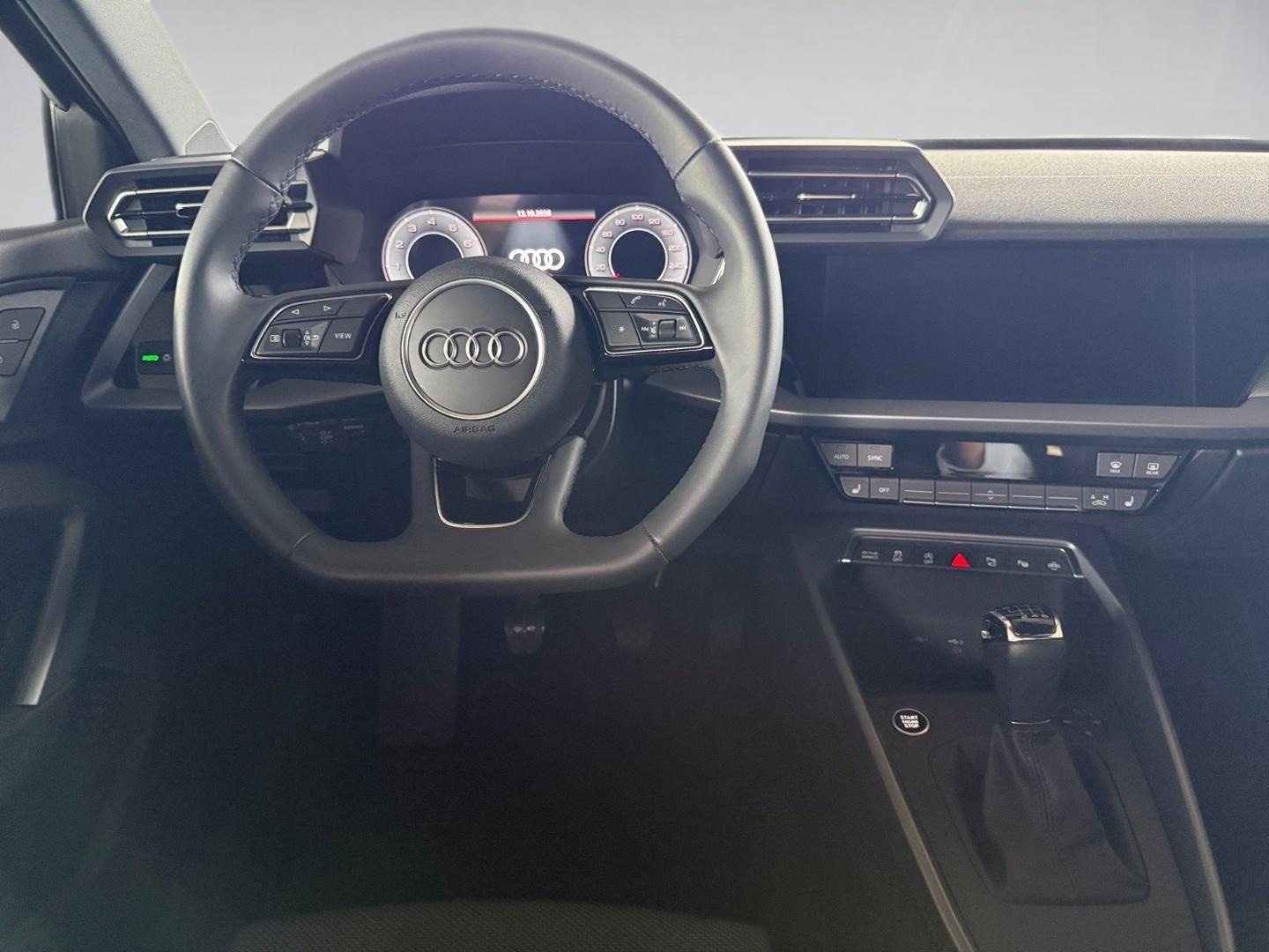 Bild über Audi A3 Sportback TFSI Schaltgetriebe - für weitere Informationen kontaktieren Sie den Audi Partner