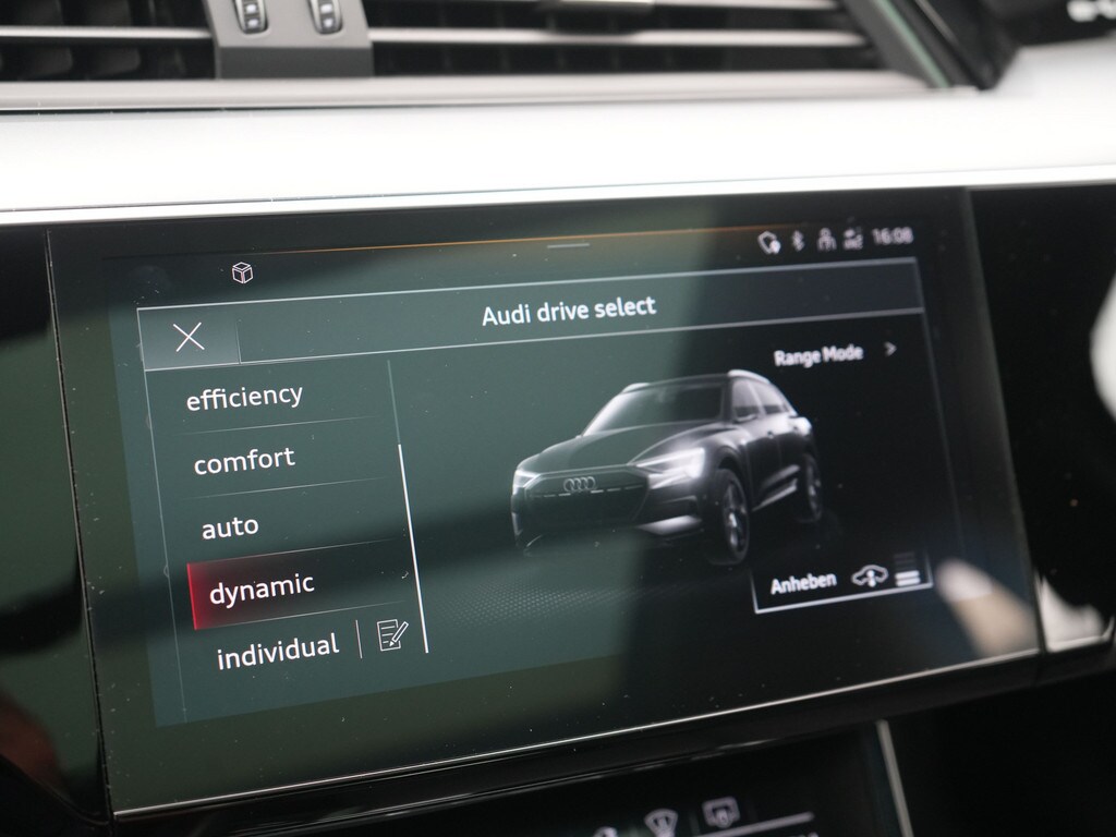 Image about Audi Q8 e-tron S line 50 e-tron quattro