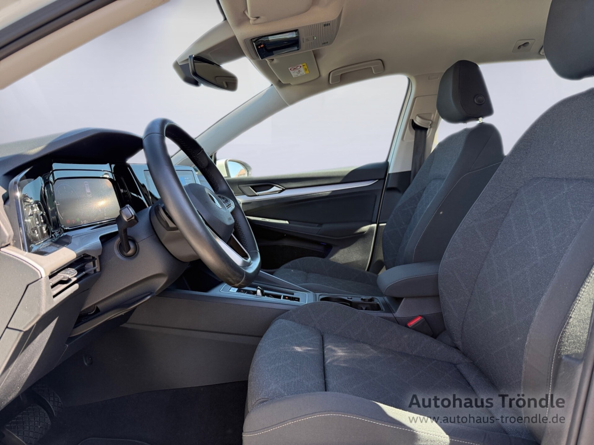 Volkswagen Golf Variant Life