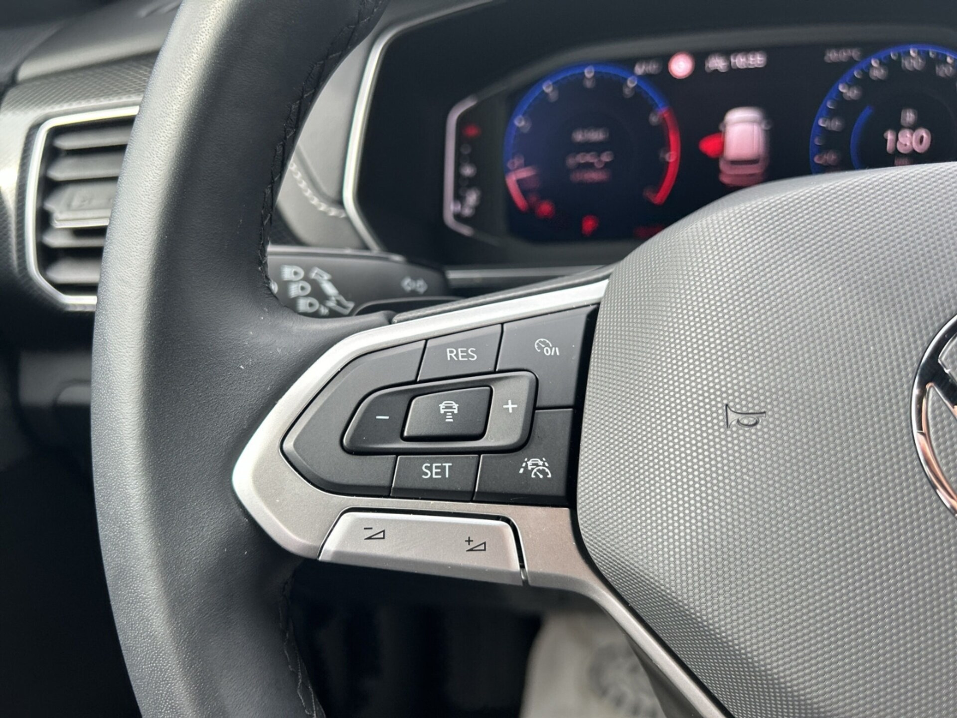 Volkswagen T-Cross R-Line