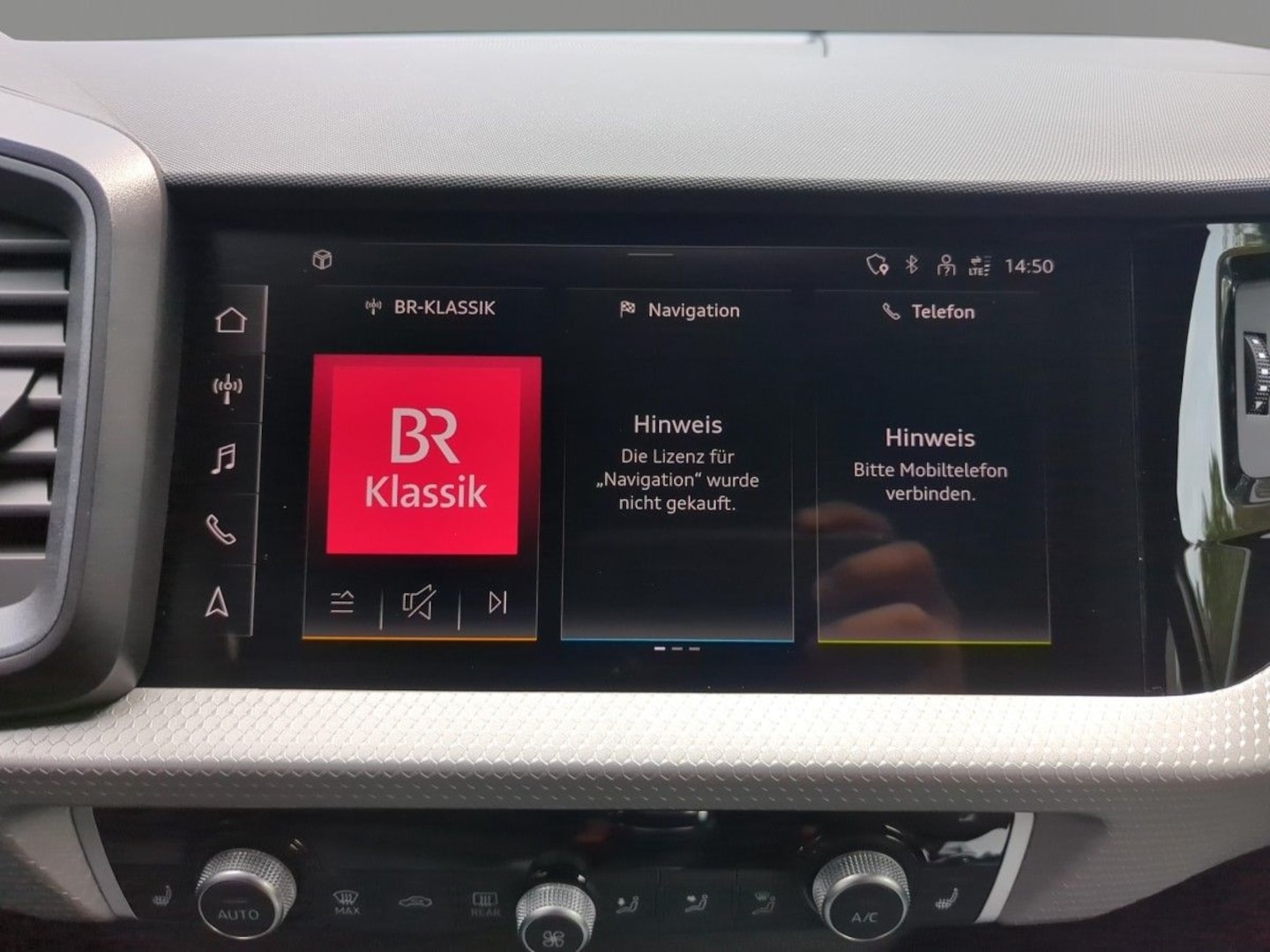 Bild über Audi A1 allstreet 30 TFSI Schaltgetriebe - für weitere Informationen kontaktieren Sie den Audi Partner