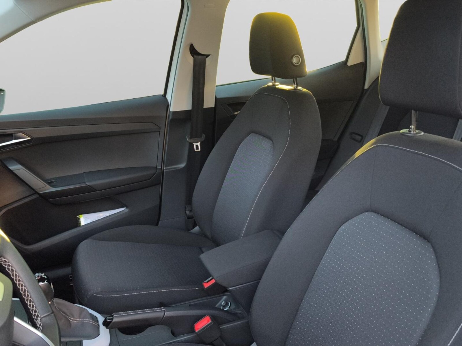 SEAT Arona – Bild 12