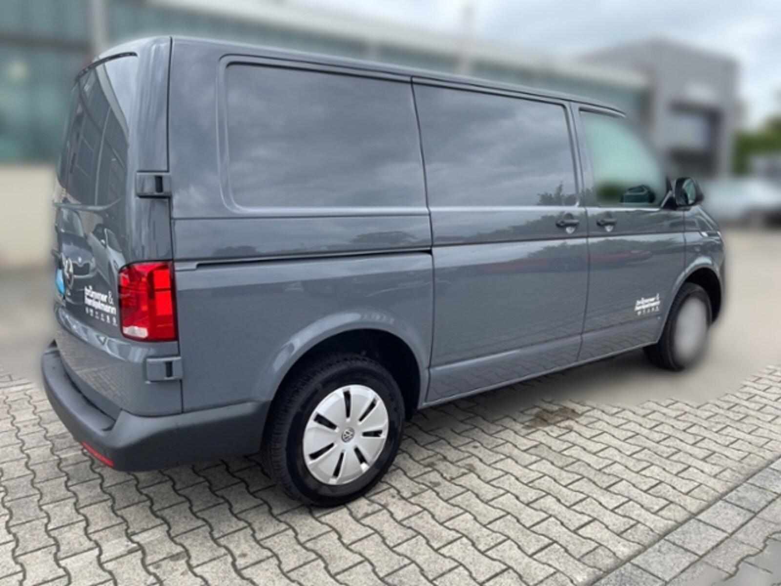 Volkswagen T6.1 Transporter Kasten kurzer Radstand – Bild 12