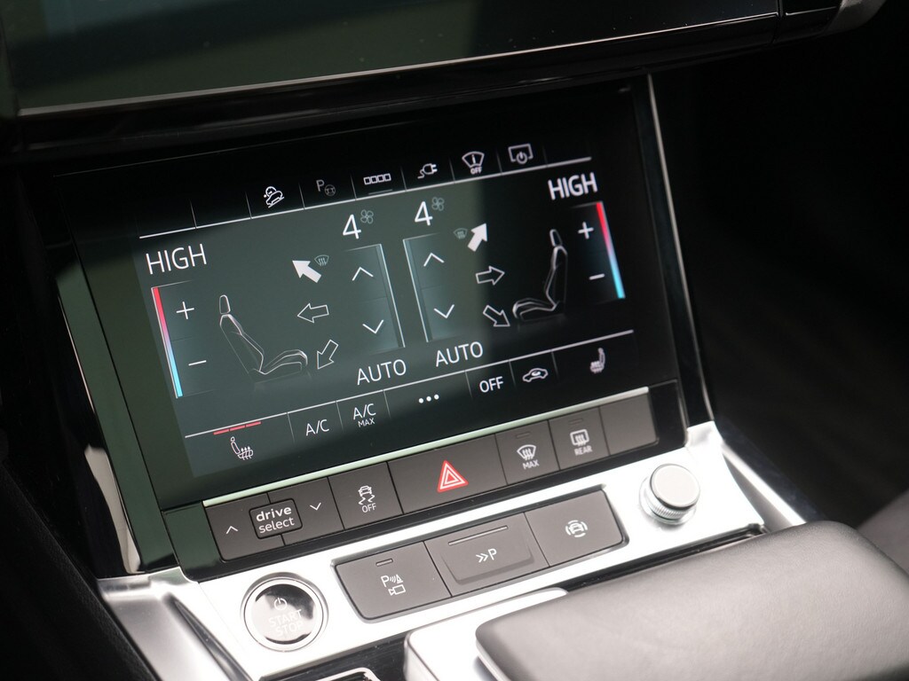 Image about Audi Q8 e-tron S line 50 e-tron quattro