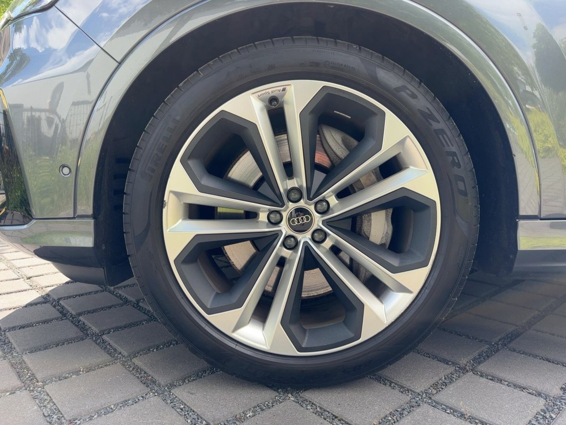 Audi Q7 SUV TFSI e S line