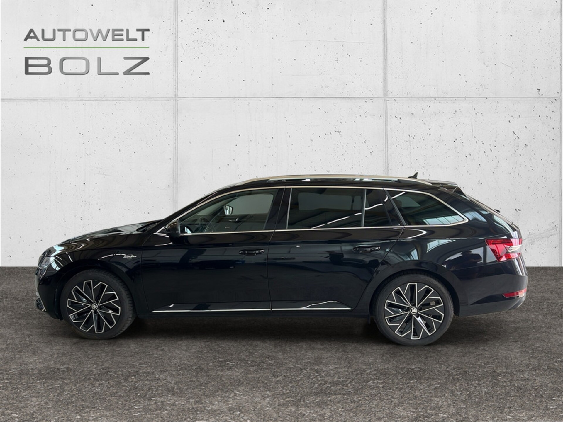 Skoda Superb Combi Laurin & Klement