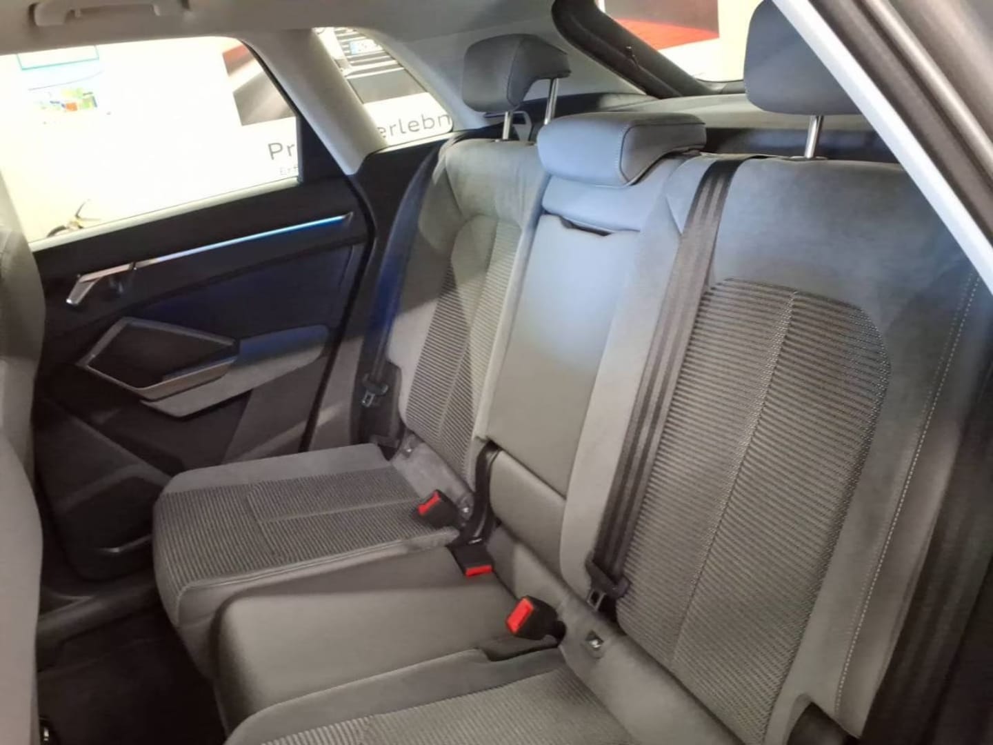 Bild über Audi Q3 TFSI 110 kW S tronic - für weitere Informationen kontaktieren Sie den Audi Partner